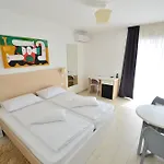Bed & Breakfast Liburnum Zadar