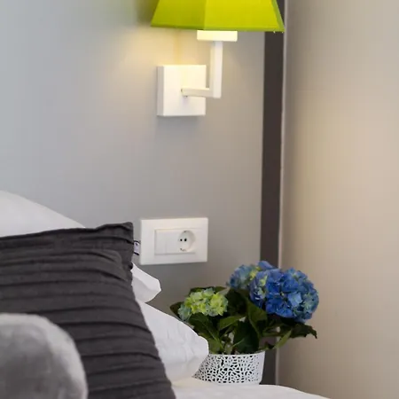Liburnum 4*