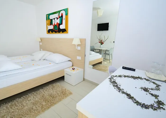 فندق مبيت وإفطار Liburnum 4*