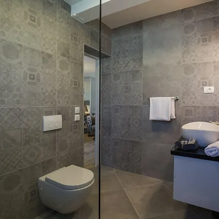 Frühstückspension Liburnum 4*