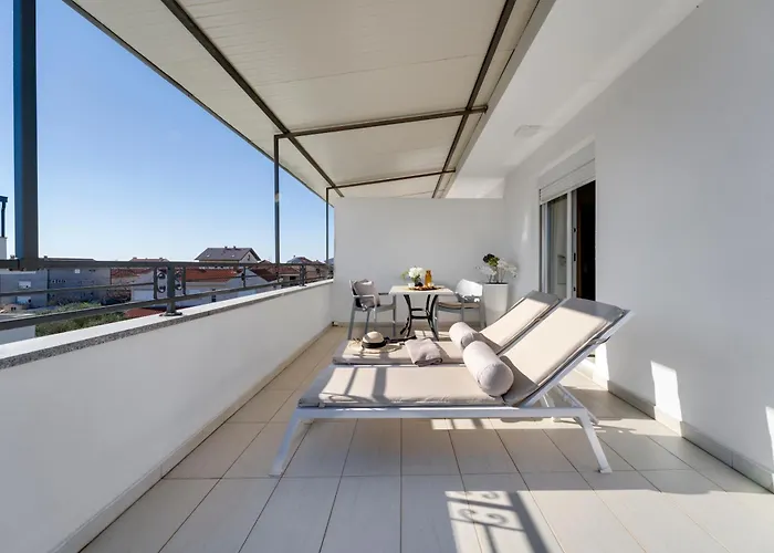 Liburnum Bed & Breakfast 4*