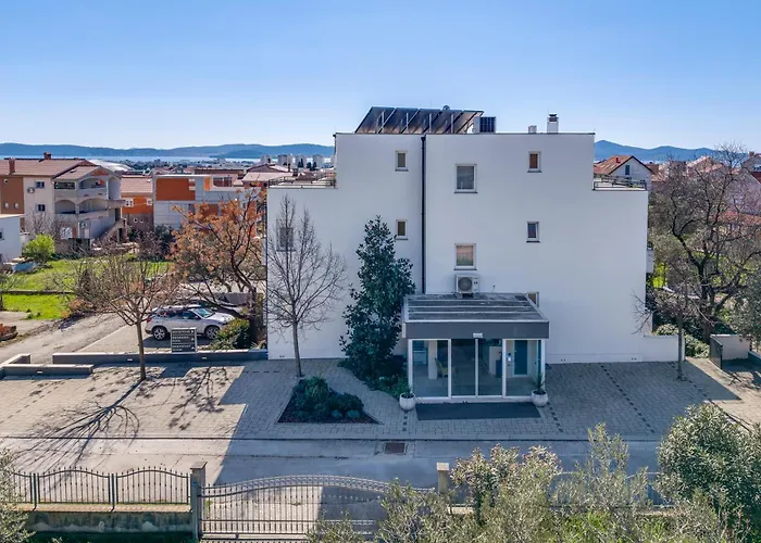 Liburnum Nocleg ze śniadaniem