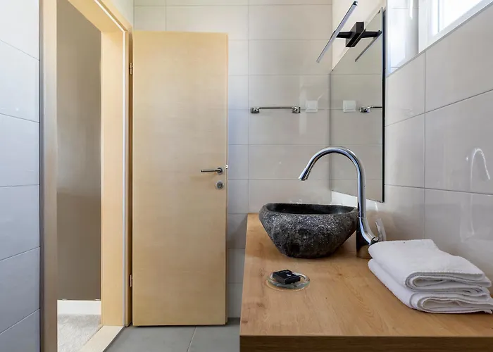 리부르넘 자다르